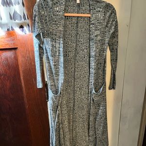 Long LuLaRoe Cardigan, size XS
